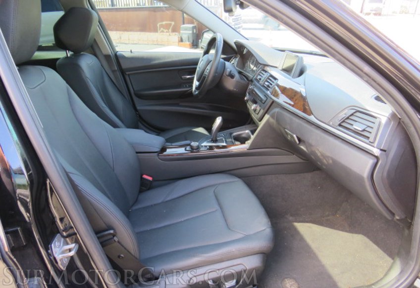 2015 BMW 3 Series - Image 42