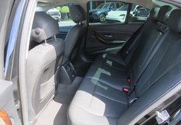 2015 BMW 3 Series - Image 26