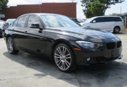 2015 BMW 3 Series - Image 3