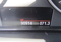 2015 BMW 3 Series - Image 29