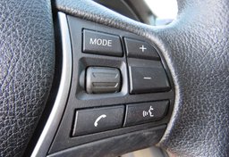 2015 BMW 3 Series - Image 31