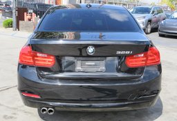 2015 BMW 3 Series - Image 12