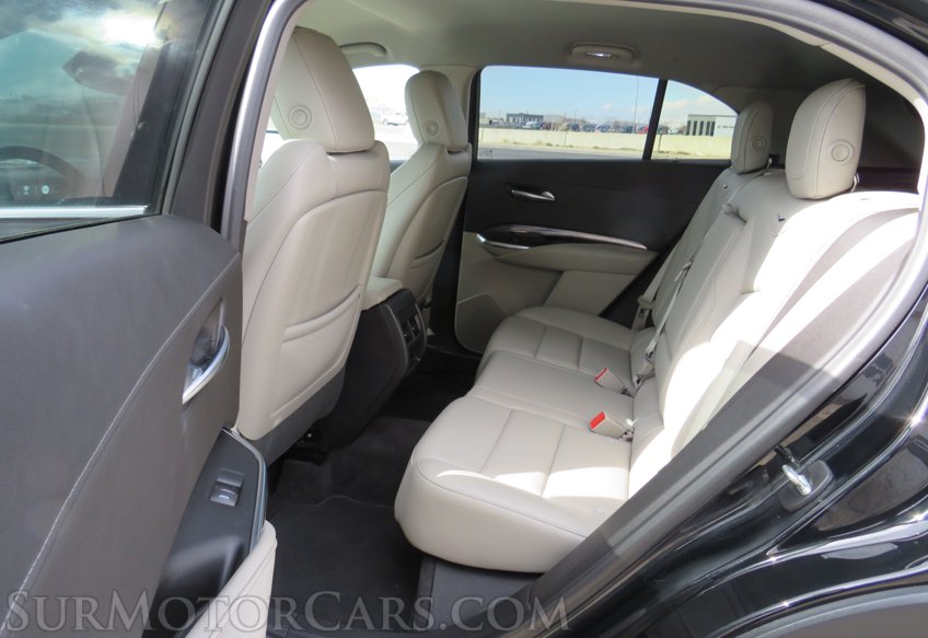 2019 Cadillac XT4 - Image 36