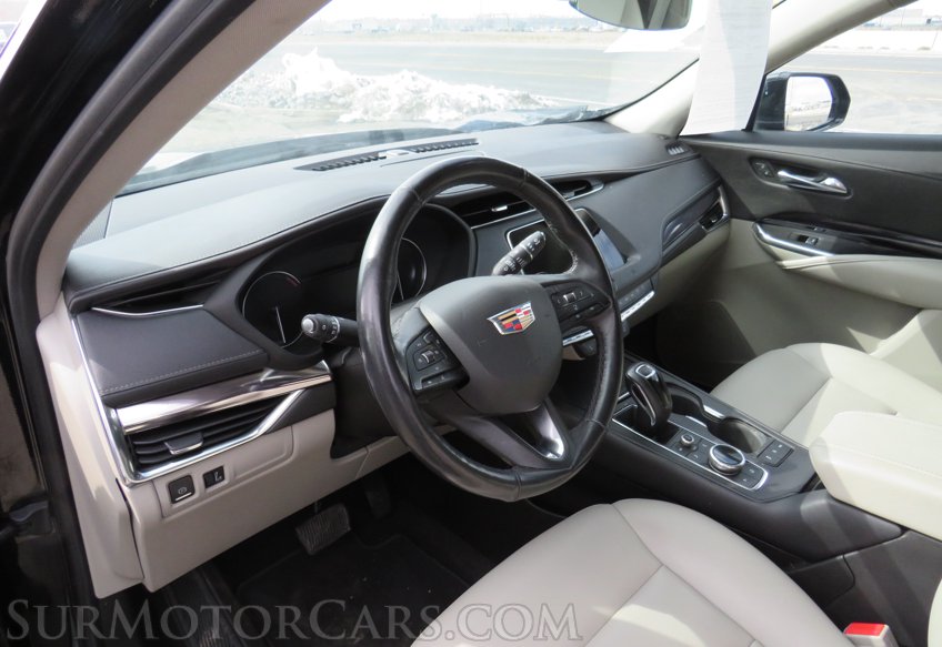 2019 Cadillac XT4 - Image 29