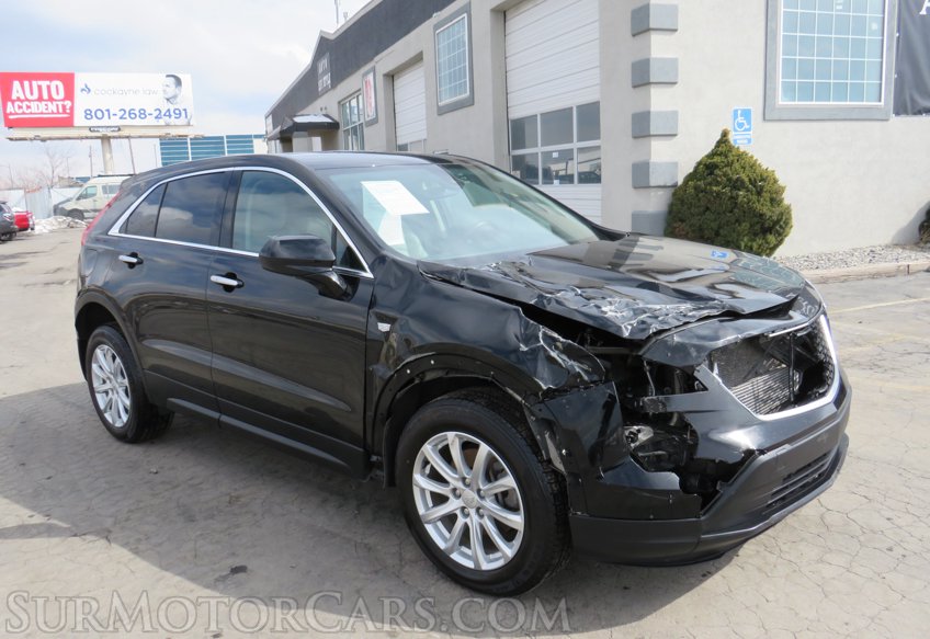 2019 Cadillac XT4 - Image 2