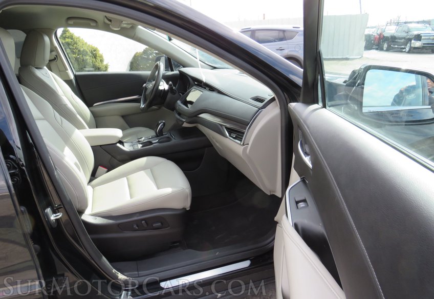 2019 Cadillac XT4 - Image 32