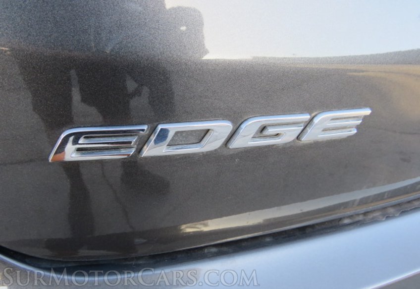 2020 Ford Edge - Image 17