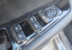 2020 Ford Edge - Image 44