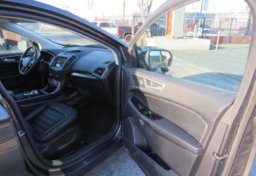 2020 Ford Edge - Image 24