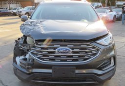 2020 Ford Edge - Image 11