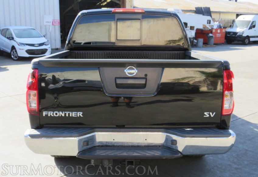 2019 Nissan Frontier - Image 12