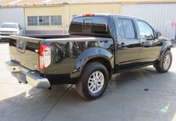 2019 Nissan Frontier - Image 8