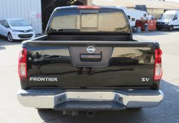 2019 Nissan Frontier - Image 12