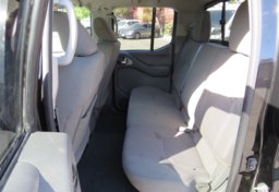 2019 Nissan Frontier - Image 30