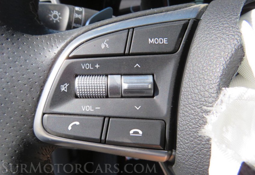 2020 Genesis G70 - Image 43