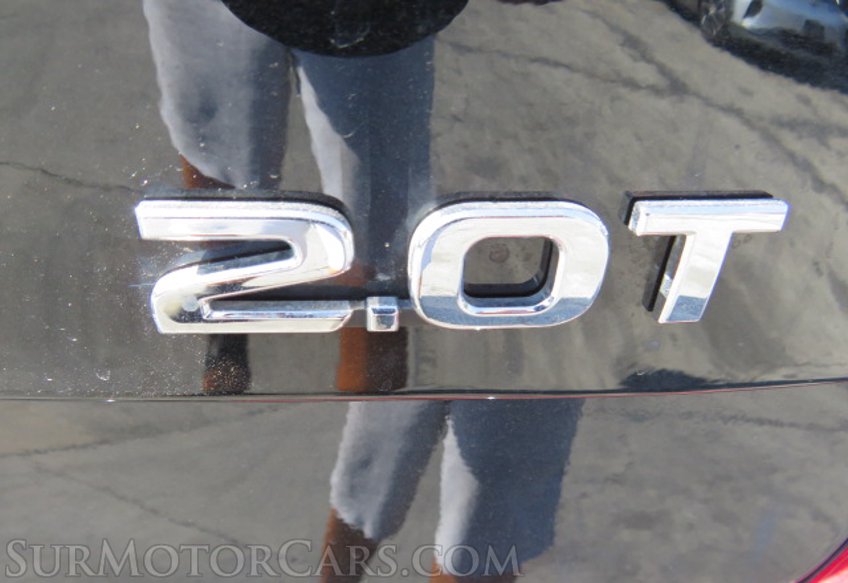 2020 Genesis G70 - Image 16