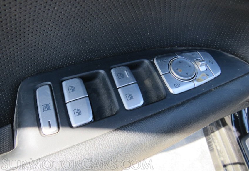 2020 Genesis G70 - Image 51