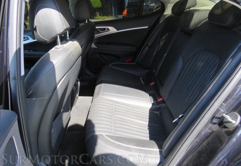 2020 Genesis G70 - Image 33