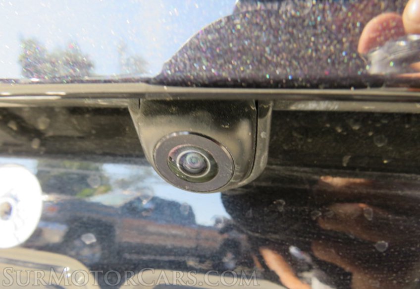 2020 Genesis G70 - Image 14