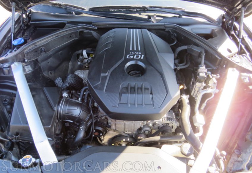 2020 Genesis G70 - Image 60