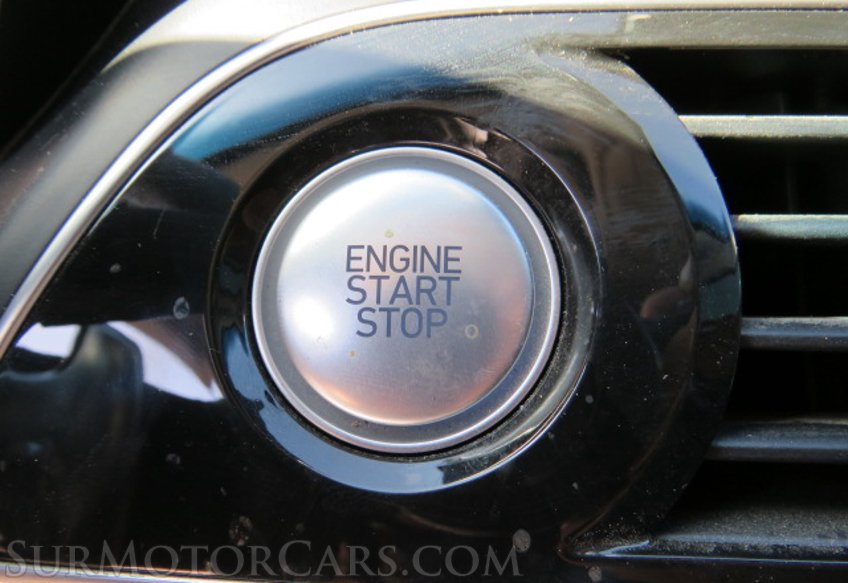 2020 Genesis G70 - Image 45