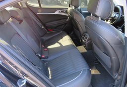 2020 Genesis G70 - Image 30