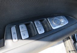 2020 Genesis G70 - Image 51