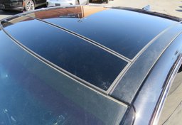 2020 Genesis G70 - Image 19