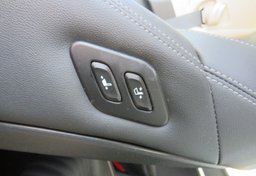 2020 Genesis G70 - Image 49