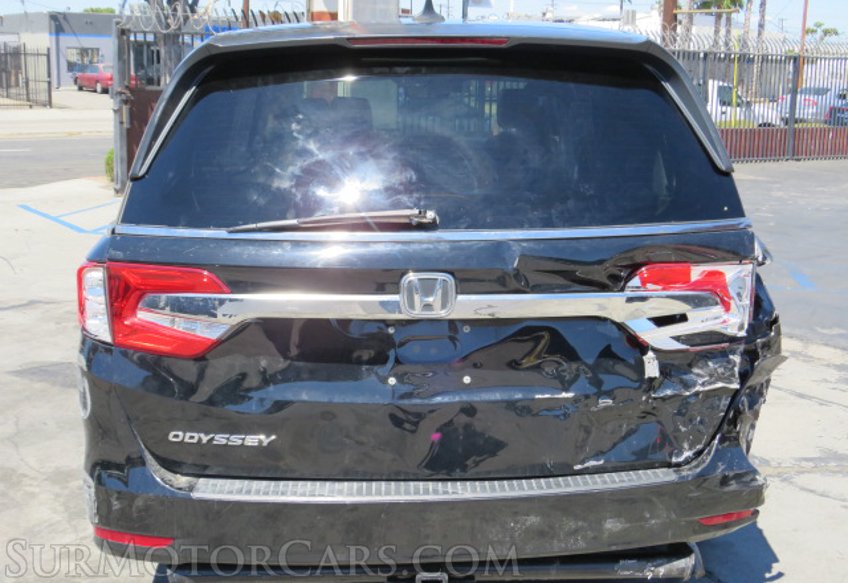 2018 Honda Odyssey - Image 12