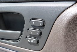 2018 Honda Odyssey - Image 46