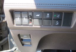 2018 Honda Odyssey - Image 47