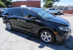 2018 Honda Odyssey - Image 2