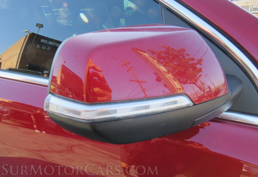 2020 GMC Acadia - Image 18