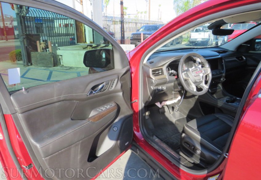 2020 GMC Acadia - Image 21