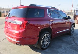 2020 GMC Acadia - Image 10