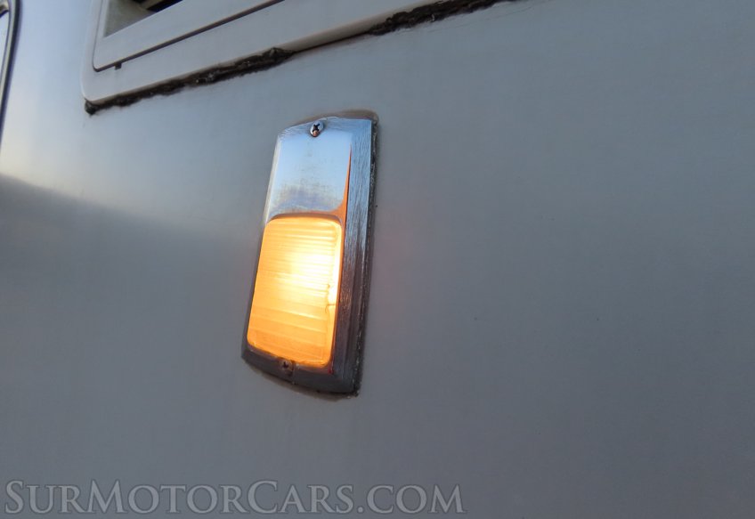 2003 Volkswagen Winnebago EuroVan - Image 40