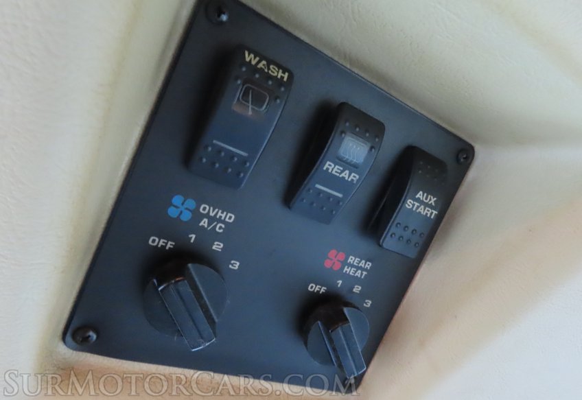 2003 Volkswagen Winnebago EuroVan - Image 34