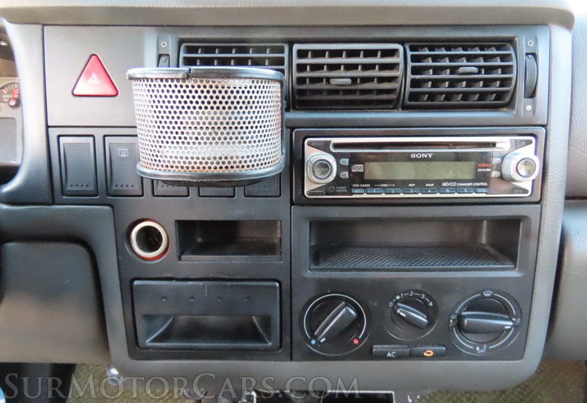 2003 Volkswagen Winnebago EuroVan - Image 31