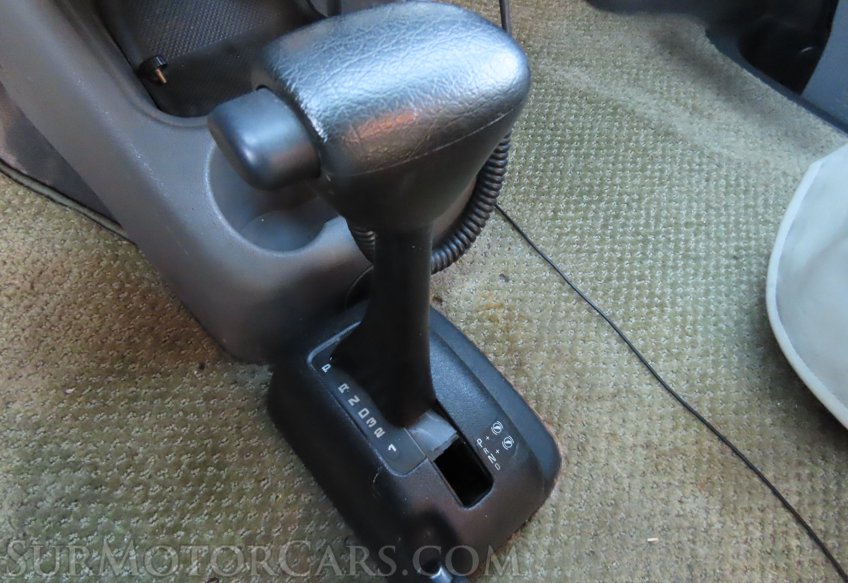 2003 Volkswagen Winnebago EuroVan - Image 32