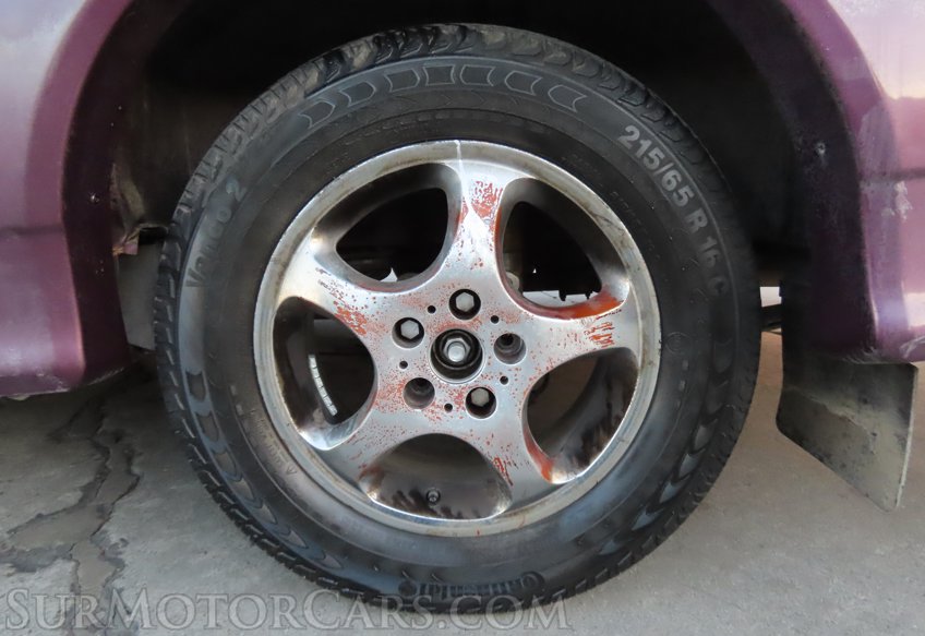 2003 Volkswagen Winnebago EuroVan - Image 18