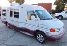 2003 Volkswagen Winnebago EuroVan - Image 2