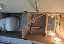 2003 Volkswagen Winnebago EuroVan - Image 50