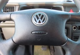 2003 Volkswagen Winnebago EuroVan - Image 25