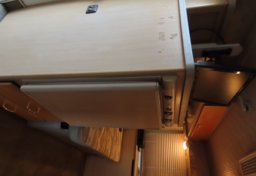 2003 Volkswagen Winnebago EuroVan - Image 58