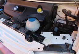 2003 Volkswagen Winnebago EuroVan - Image 78