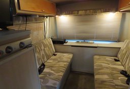 2003 Volkswagen Winnebago EuroVan - Image 56