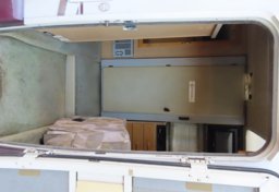 2003 Volkswagen Winnebago EuroVan - Image 38