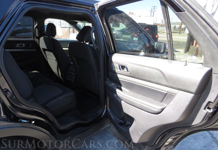 2019 Ford Explorer - Image 24