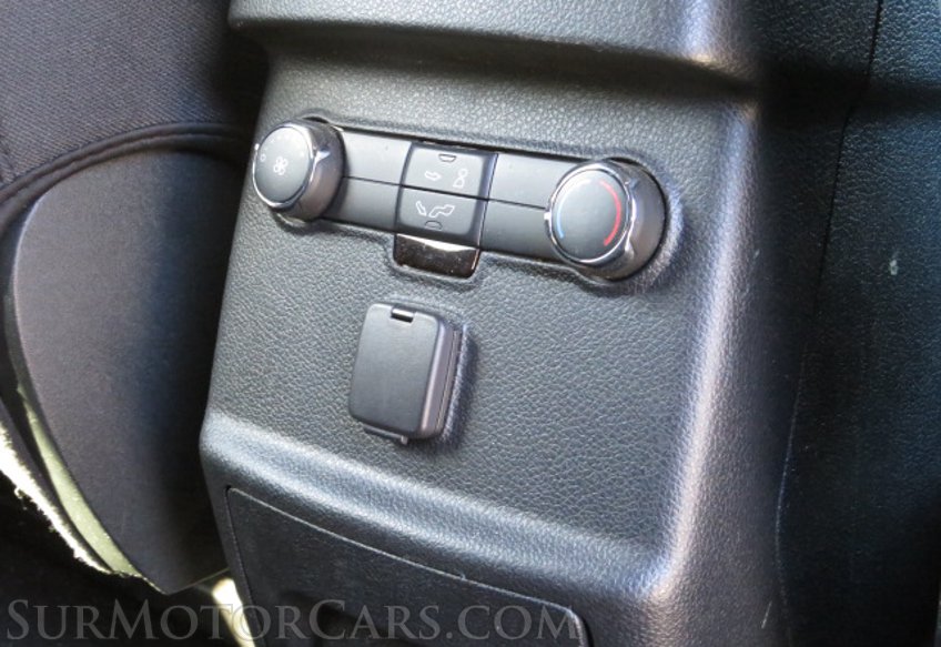 2019 Ford Explorer - Image 50